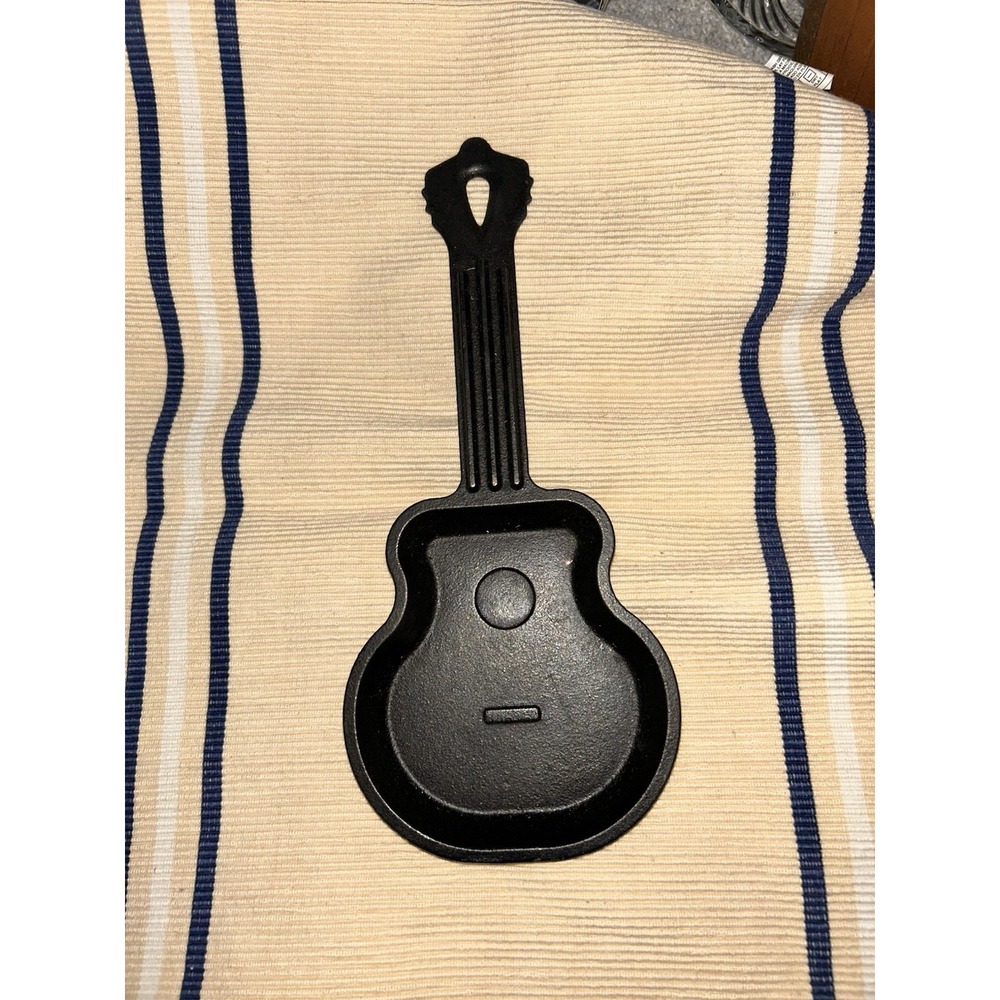 Lodge Cast Iron Guitar Skillet -10.75"